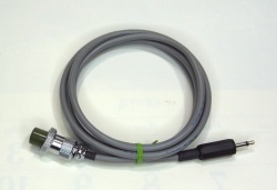 �i�[�X�R�[���p�ϊ��P�[�u��